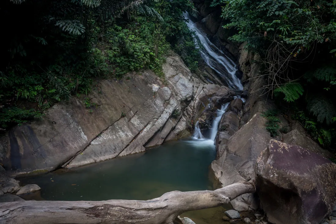Waterfall and plunge pool in the Sapulot rainforest